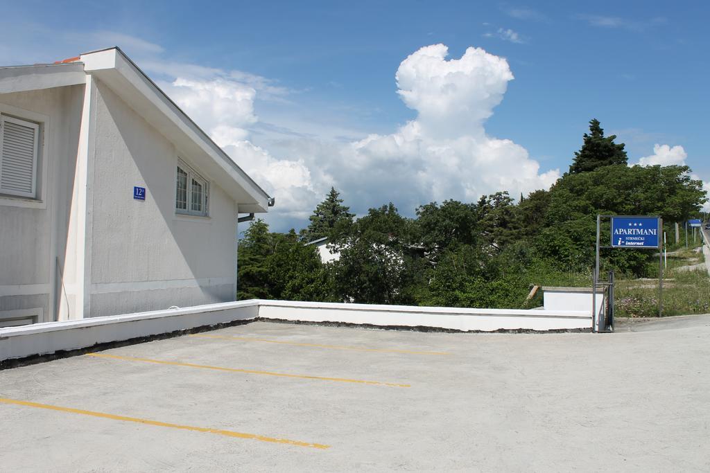 Apartments Strmecki Novi Vinodolski Exterior photo